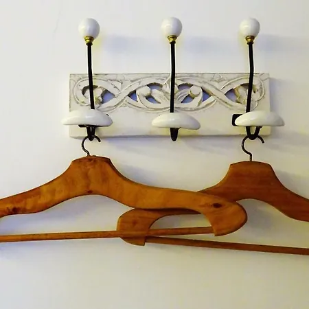 카지냐스 다 아주다 Nº 27 * 리스본